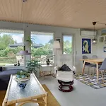 Beautiful In Haarby With Kitchen بيت للعطل