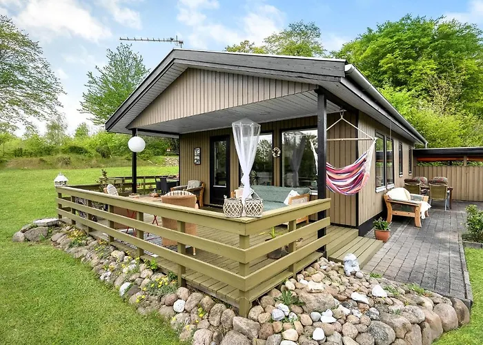 Holiday home Beautiful In Haarby With Kitchen *