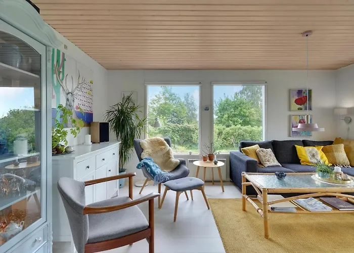 Holiday home Beautiful In Haarby With Kitchen Brunshuse